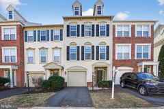 43265 Sunderleigh Sq - Photo 1 of 1