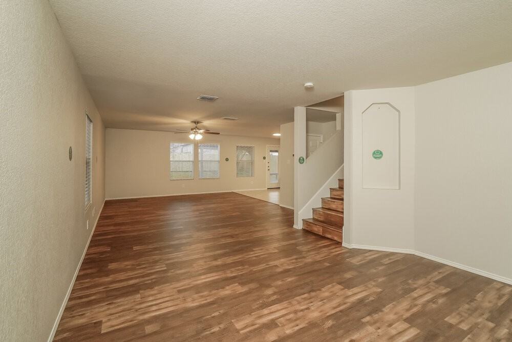 9518 Boatman Pier - Photo 5 of 17