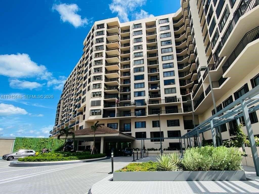 540 Brickell Key Dr #1201 - Photo 3 of 18