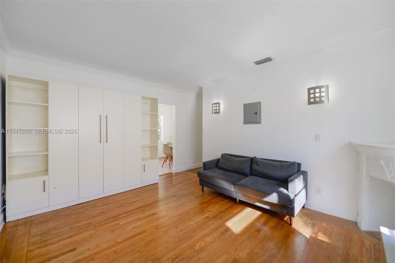 1535 Meridian Ave #4 - Photo 4 of 15