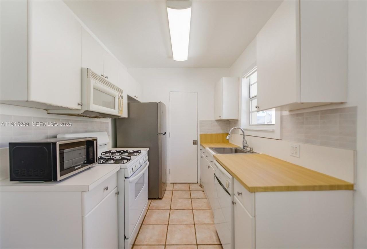 1535 Meridian Ave #4 - Photo 6 of 15