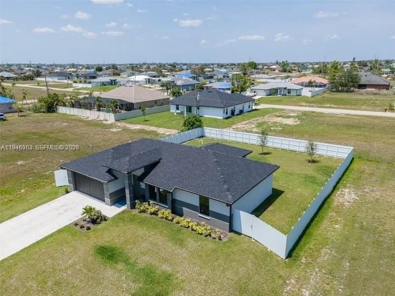 1302 Ne 2nd Pl - Photo 6 of 18