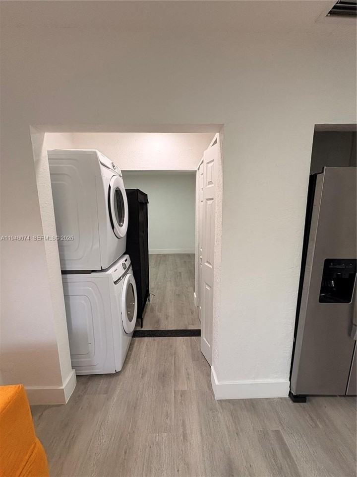 675 Ne 159th St #0 - Photo 5 of 9