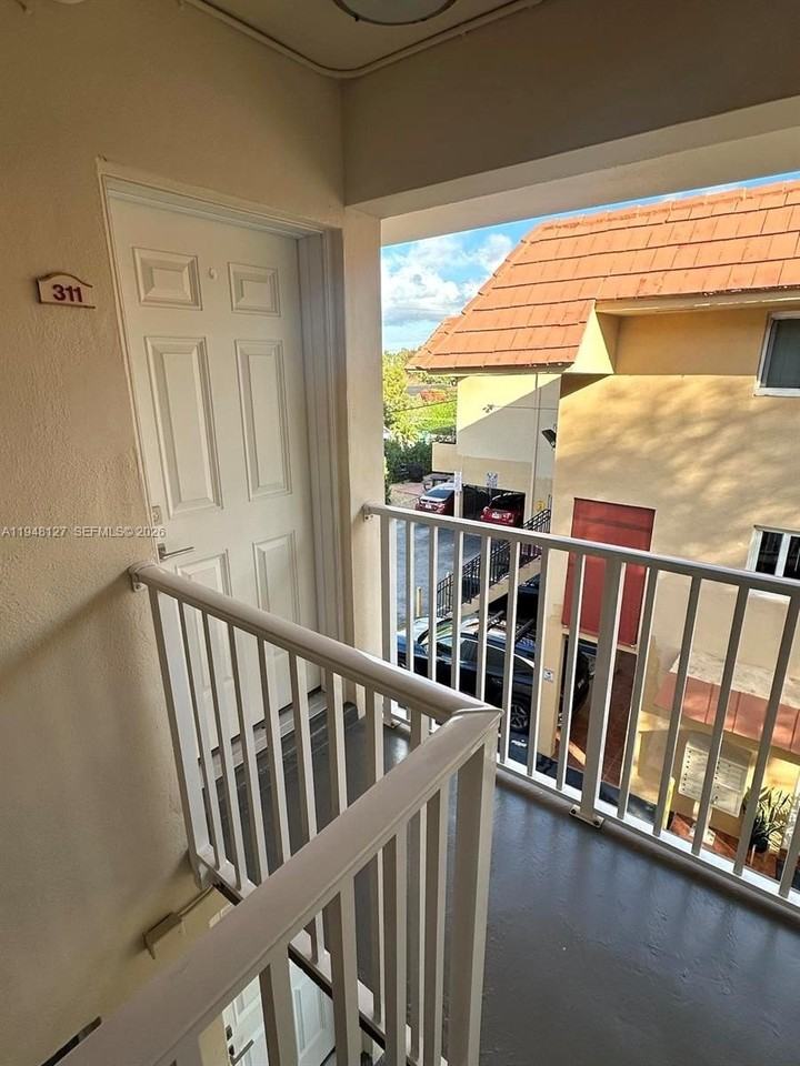 1014 Salzedo St #311 - Photo 5 of 18