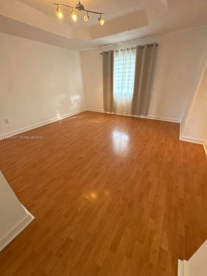 11614 Nw 51st Ln - Photo 4 of 18