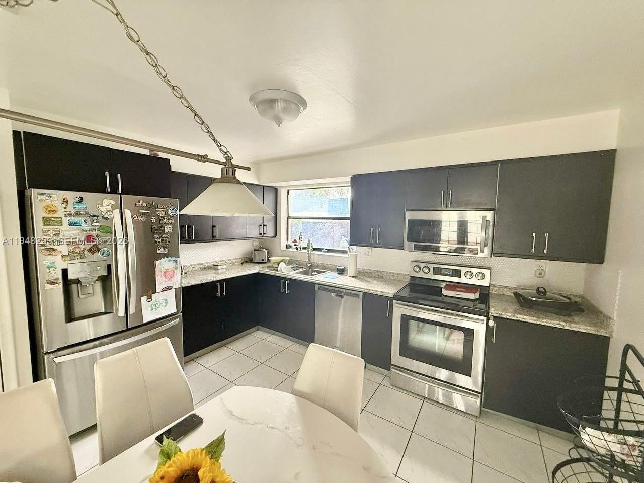 6426 Sw 134th Pl #6426 - Photo 3 of 21