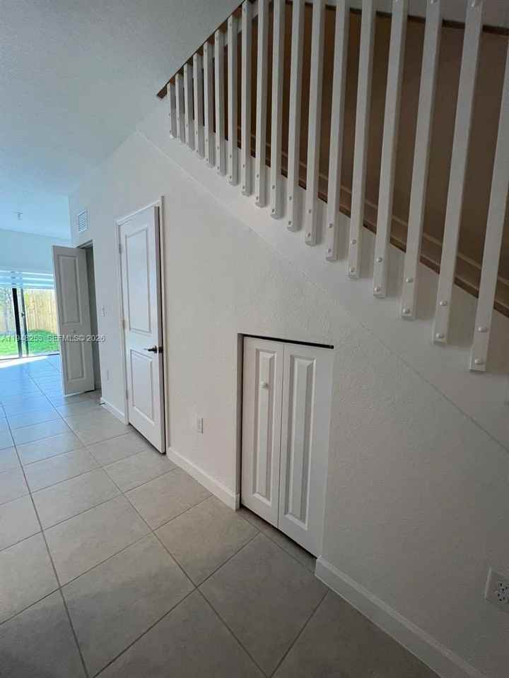 12908 Sw 233rd Ter #12908 - Photo 7 of 23