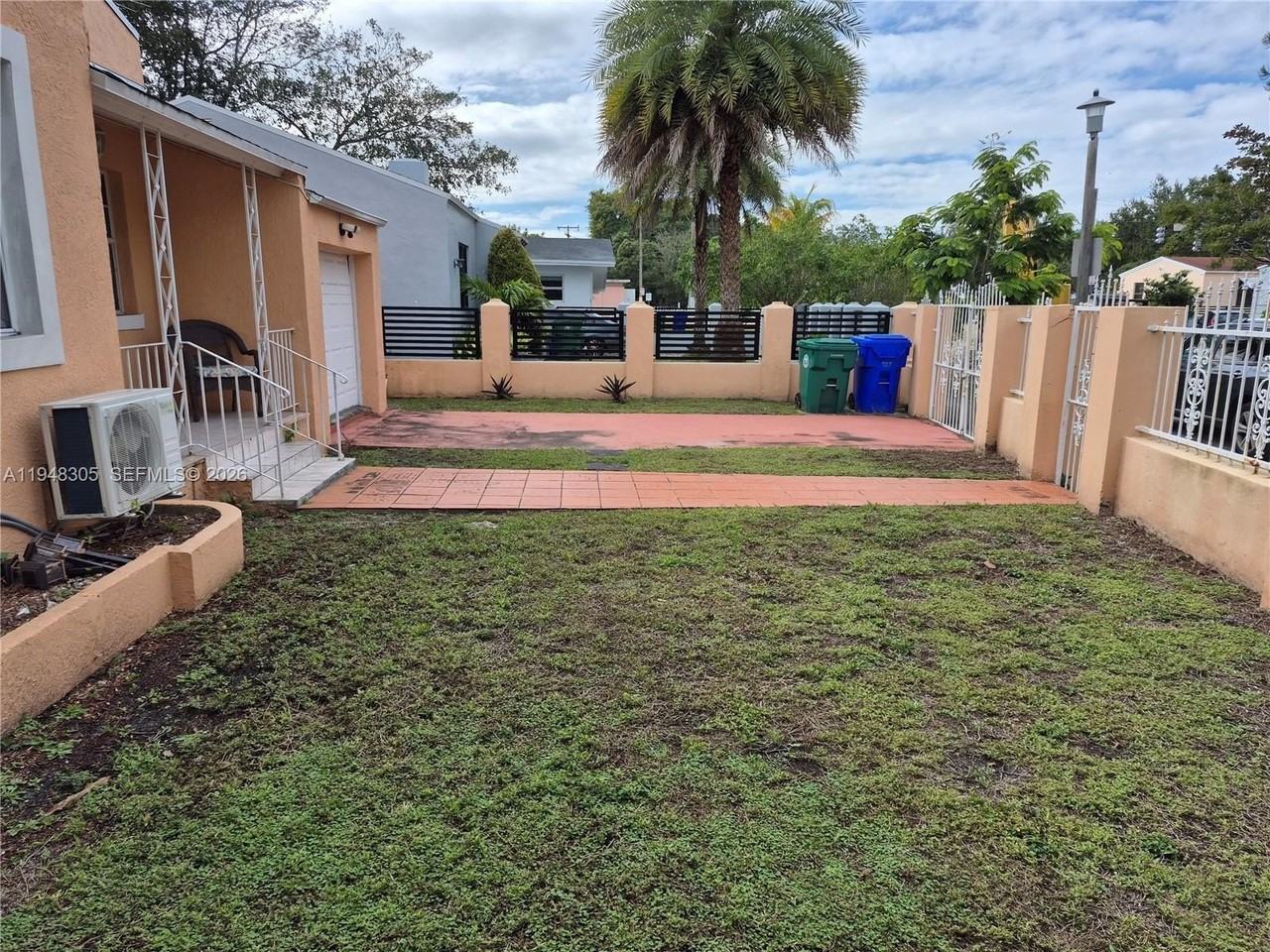 28 Ne 49th St #0 - Photo 5 of 19