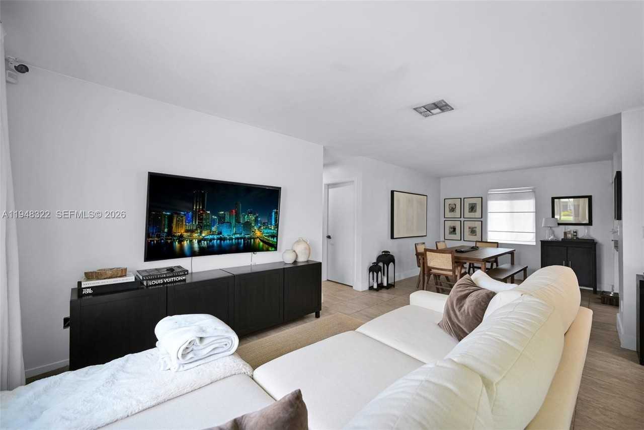 8780 Sw 200th Ter #0 - Photo 6 of 39