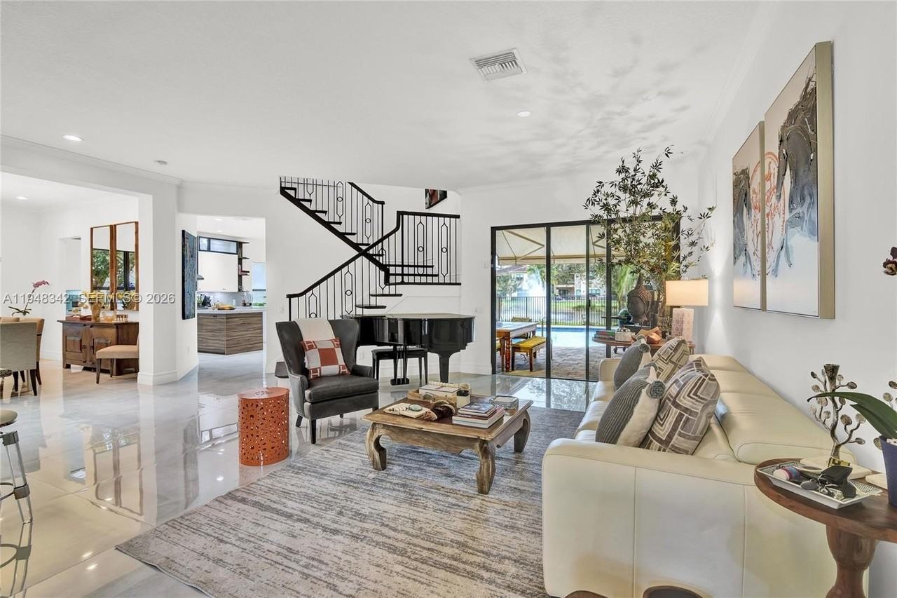 16805 Newark Bay Rd - Photo 5 of 33