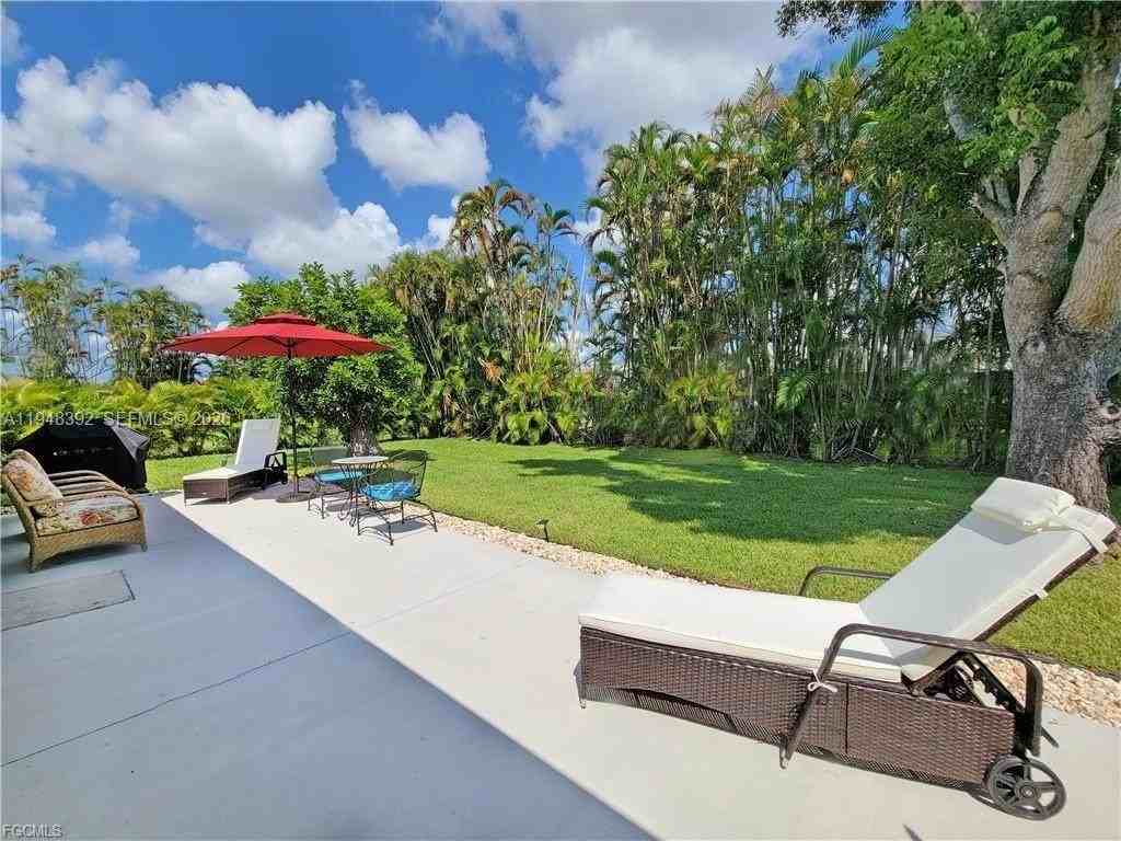 237 Sw 47th St #0 - Photo 2 of 50