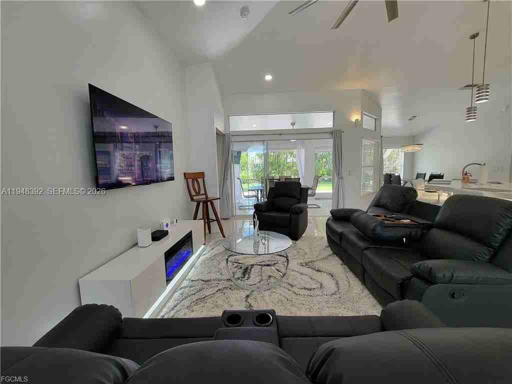 237 Sw 47th St #0 - Photo 7 of 50