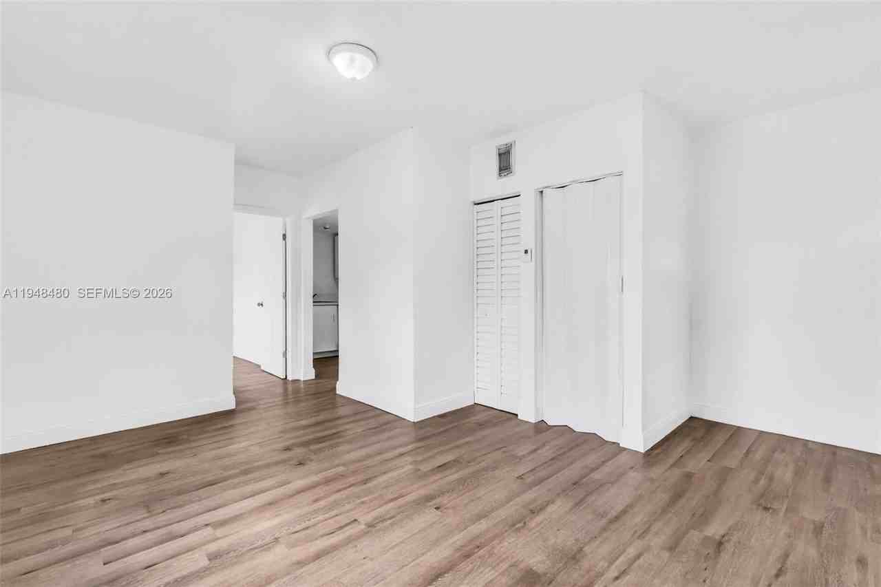 8329 Nw 5th Ave #1 - Photo 5 of 20