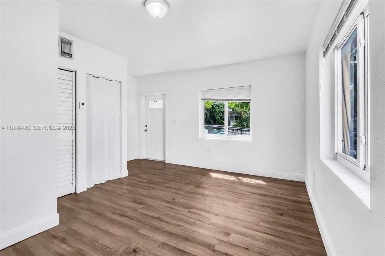 8329 Nw 5th Ave #1 - Photo 6 of 20