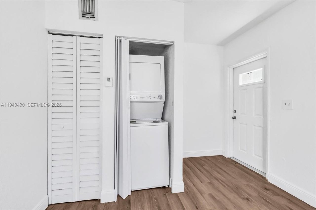 8329 Nw 5th Ave #1 - Photo 7 of 20