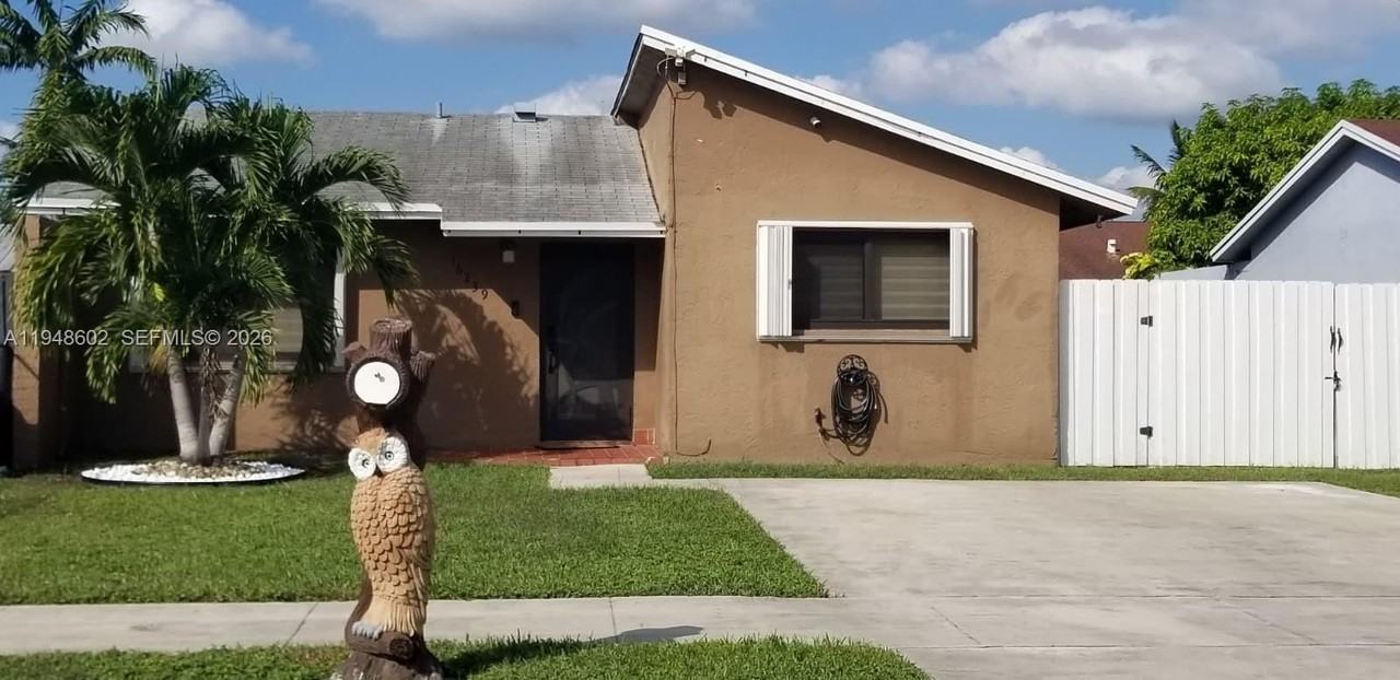 16239 Sw 305th St - Photo 2 of 41