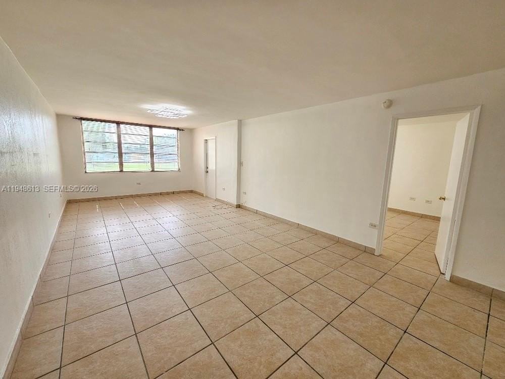 441 Ne 195th St #105 - Photo 6 of 19