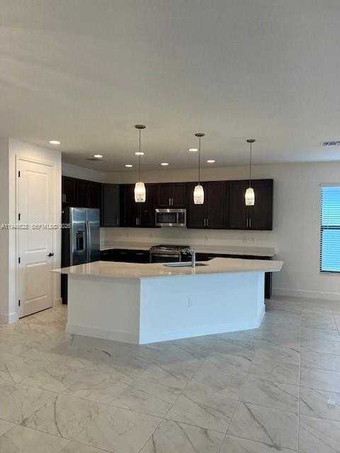 10922 Sw Meandering Mile Rd #10922 - Photo 4 of 50