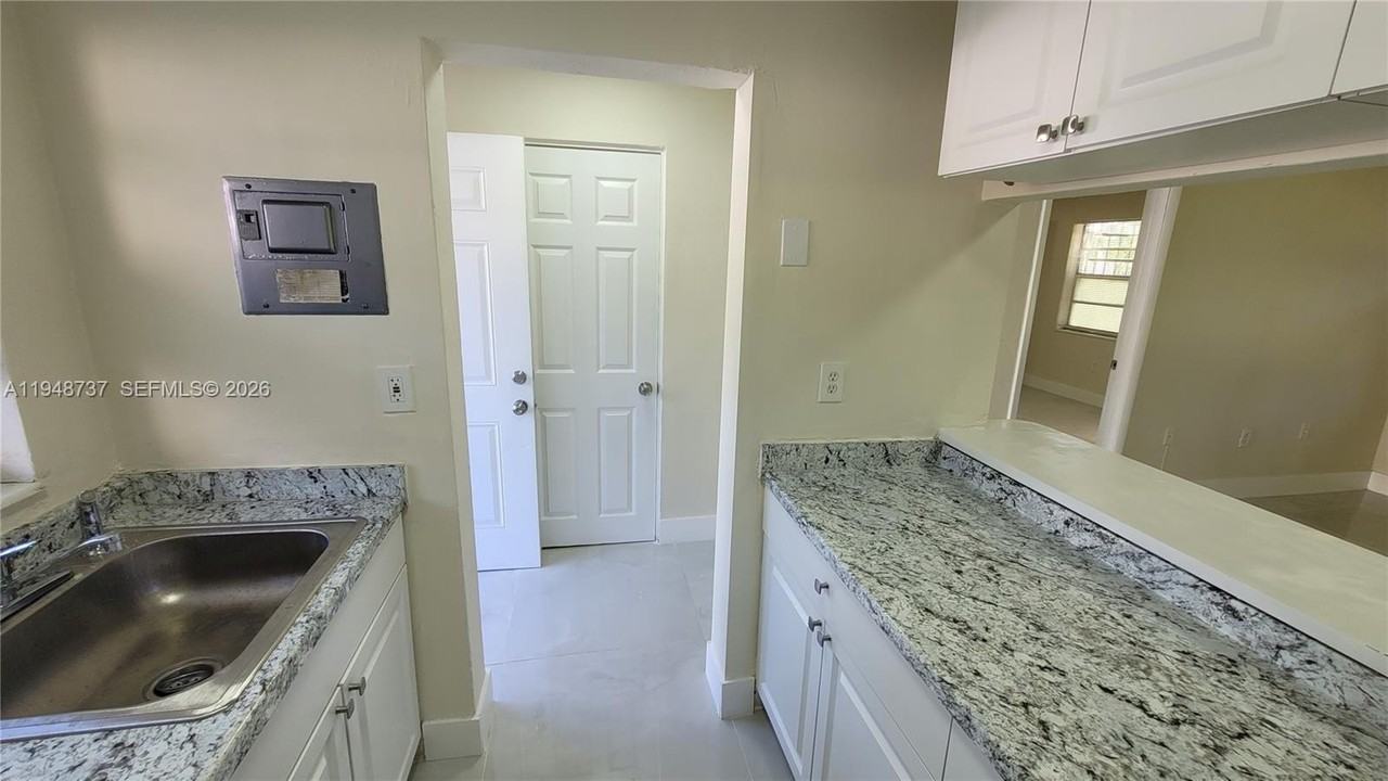 13240 Port Said Rd #4 - Photo 4 of 23