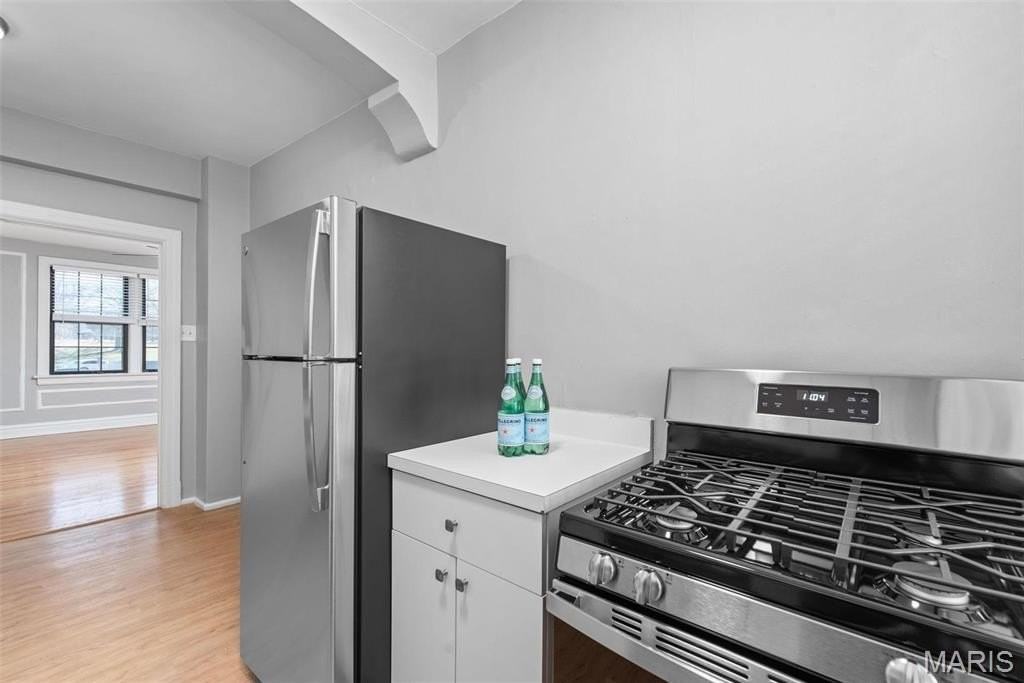 6218 Northwood Ave #11 - Photo 7 of 22