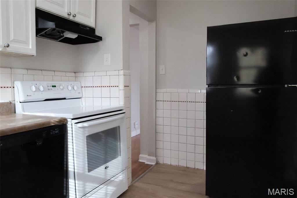 10131 Cabot Dr - Photo 6 of 13