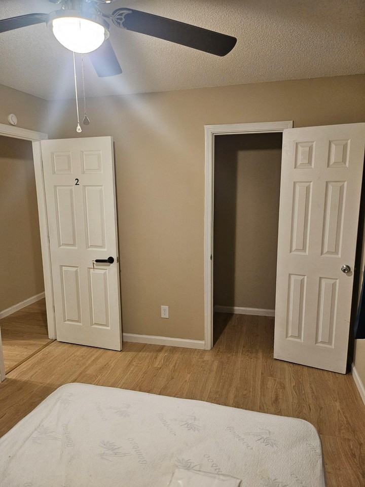 Silver Tip Ct - Photo 7 of 22