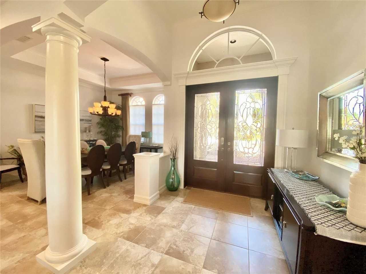 7218 Heritage Grand Pl - Photo 4 of 50