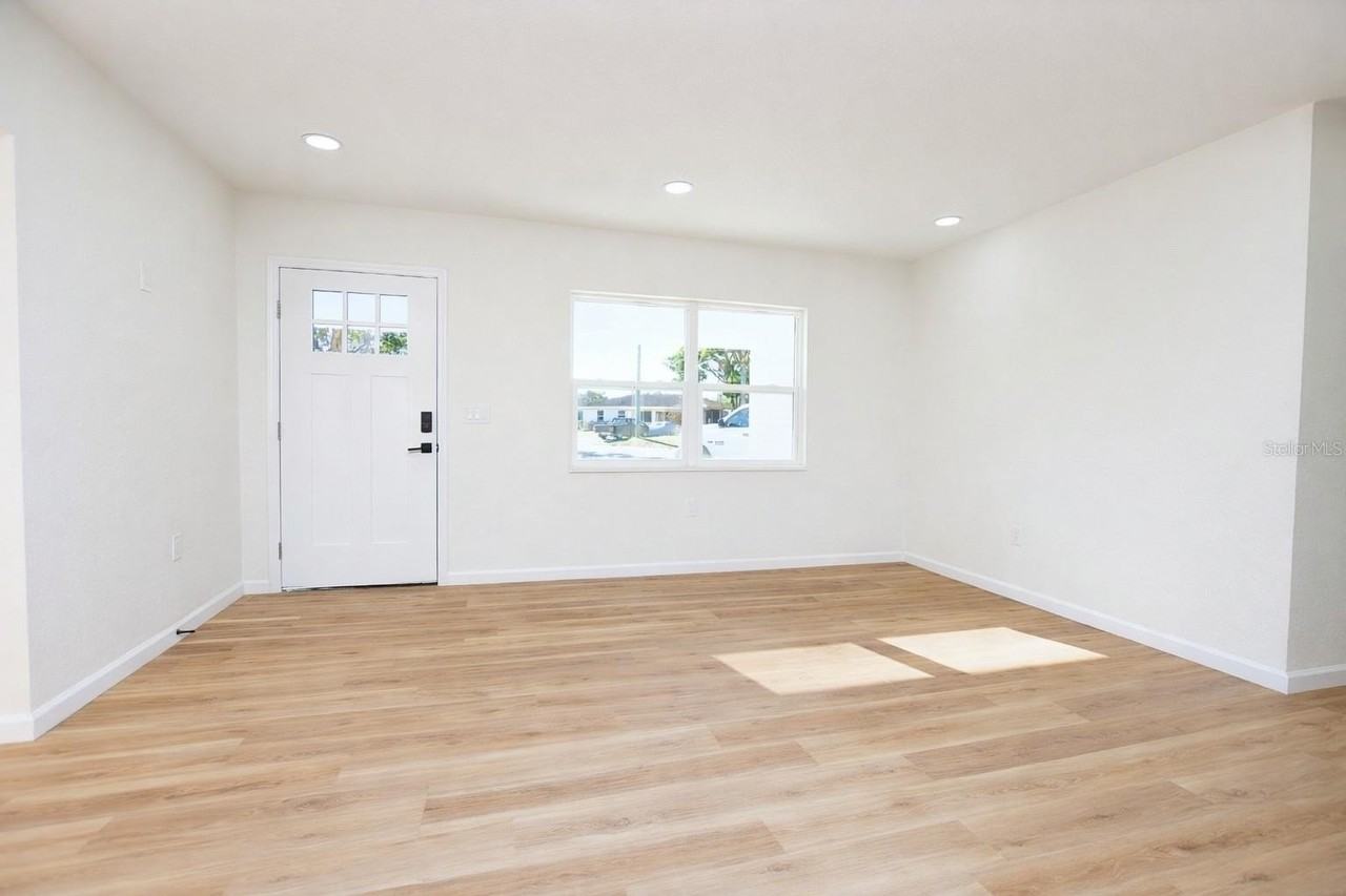 2919 Hickory St Nw - Photo 3 of 36