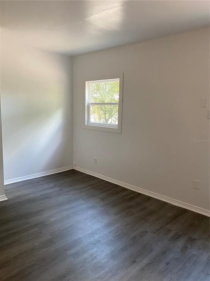 50 Mileham Dr - Photo 7 of 11