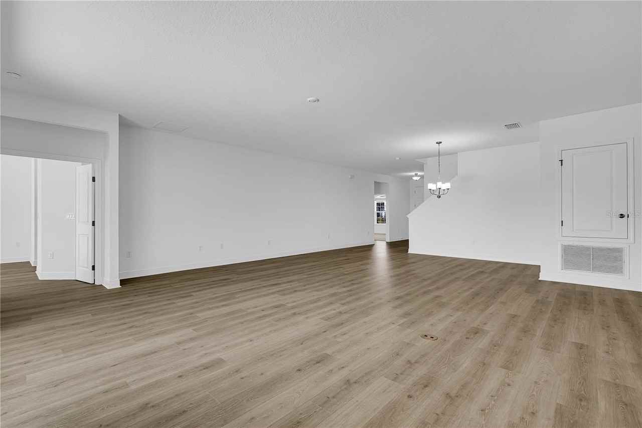 2137 Sunshine Peak Dr - Photo 7 of 25