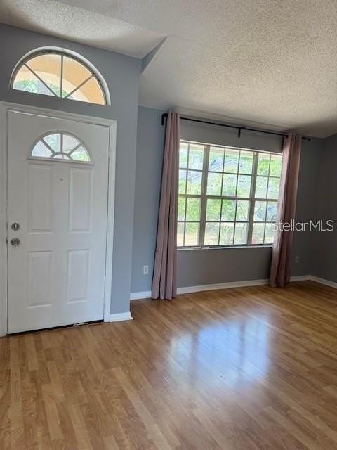 11301 Cypress Leaf Dr - Photo 5 of 35