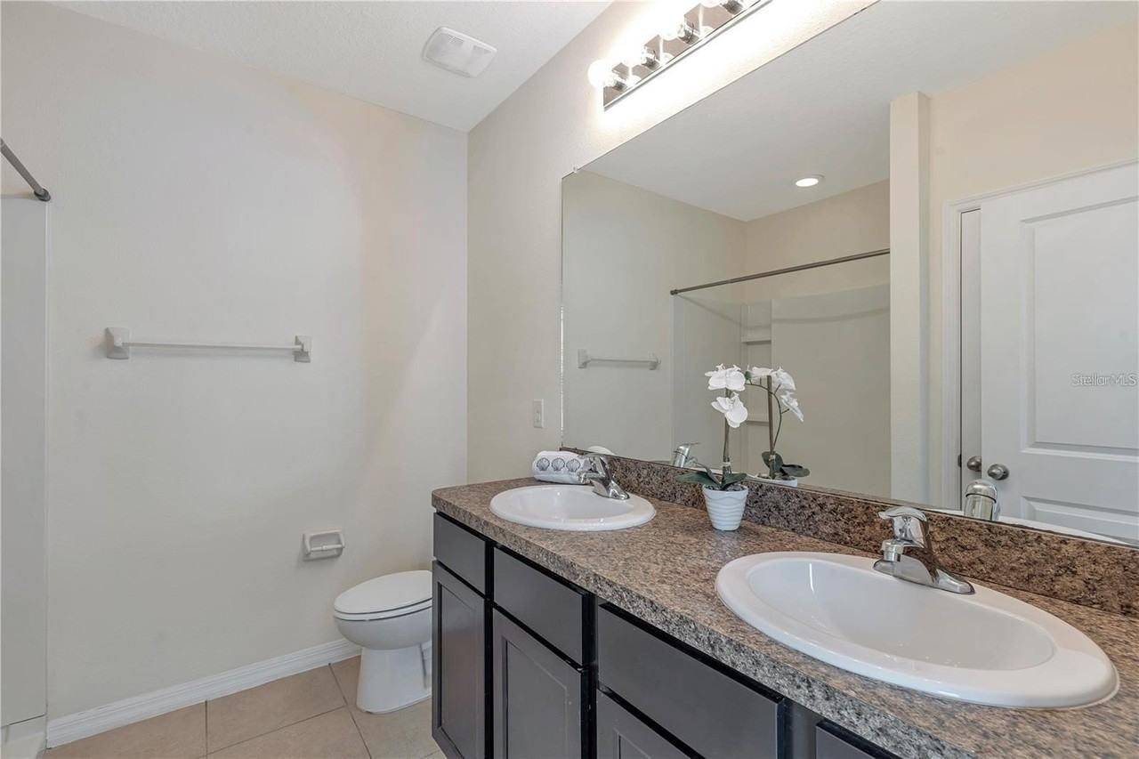 12904 Shady Fern Ln - Photo 7 of 15