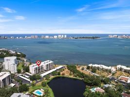 featured image of 100 Oakmont Ln #305