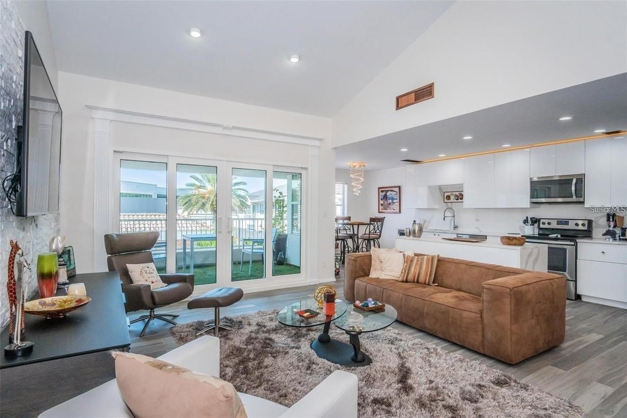 1645 W Snow Cir #205 - Photo 4 of 31