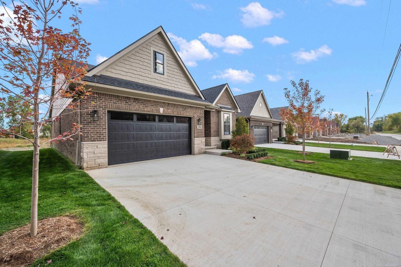 5944 Willow Grove Dr - Photo 5 of 41