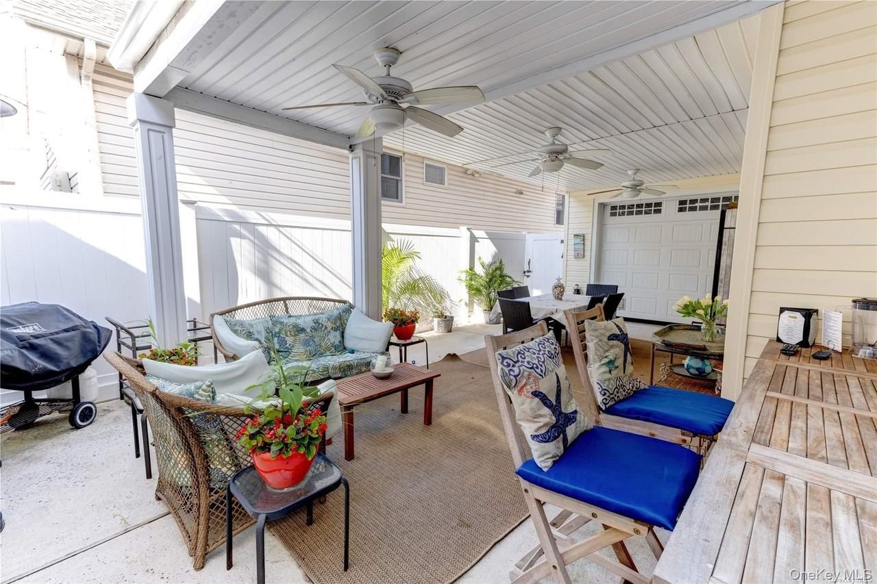 67 Vermont St - Photo 4 of 26