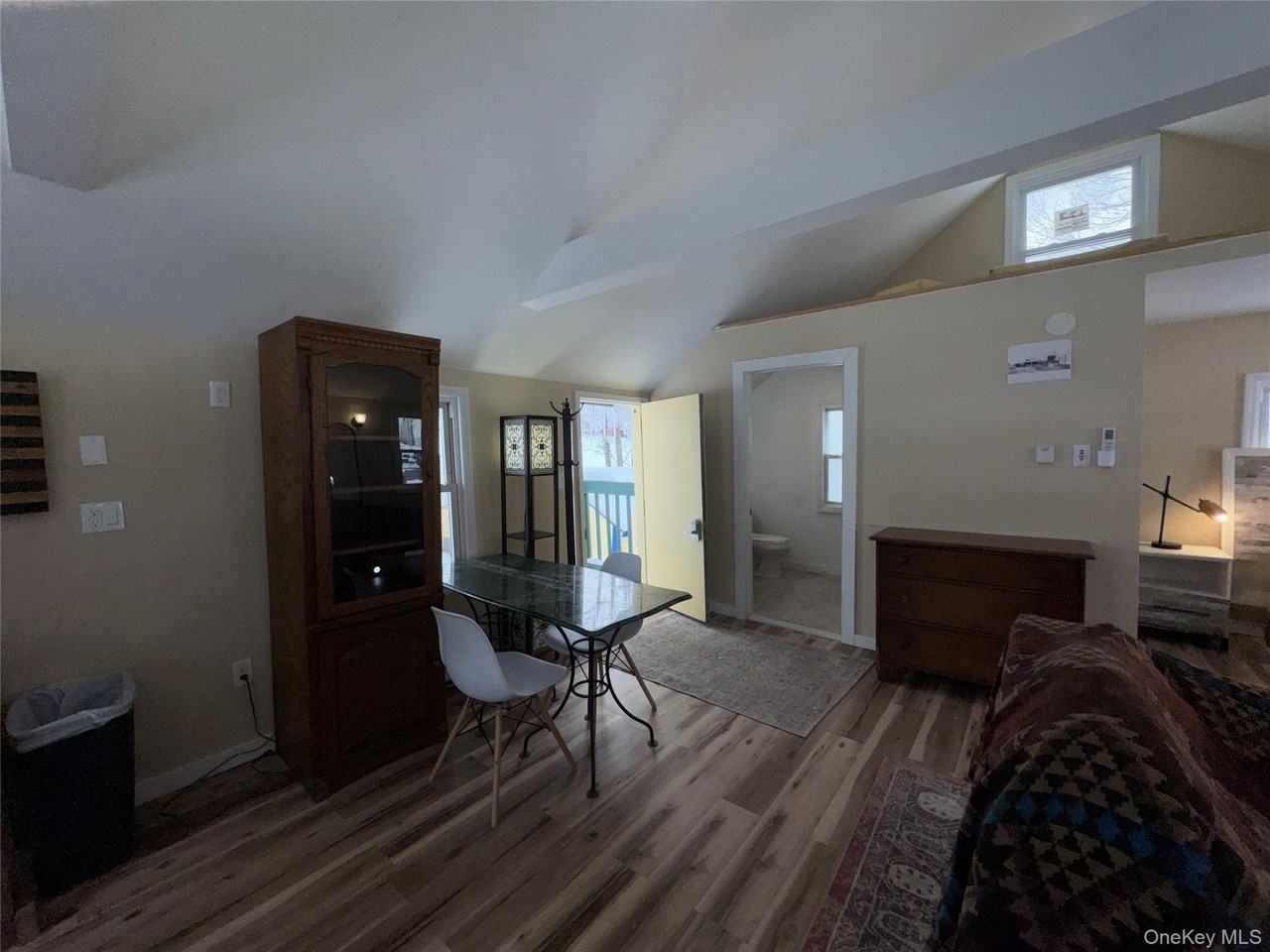 97 Pine St - Photo 3 of 19