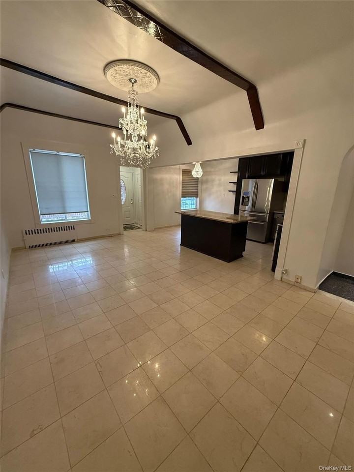 5440 80th St Unit 1 #1 - Photo 5 of 13