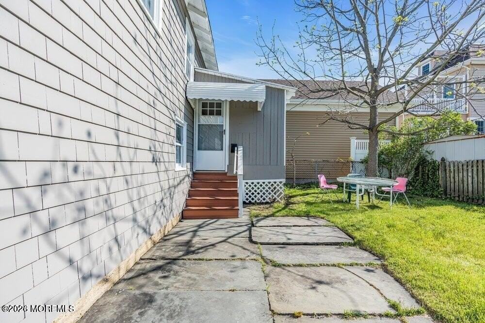 504 8th Ave Unit 3 #3 - Photo 4 of 19