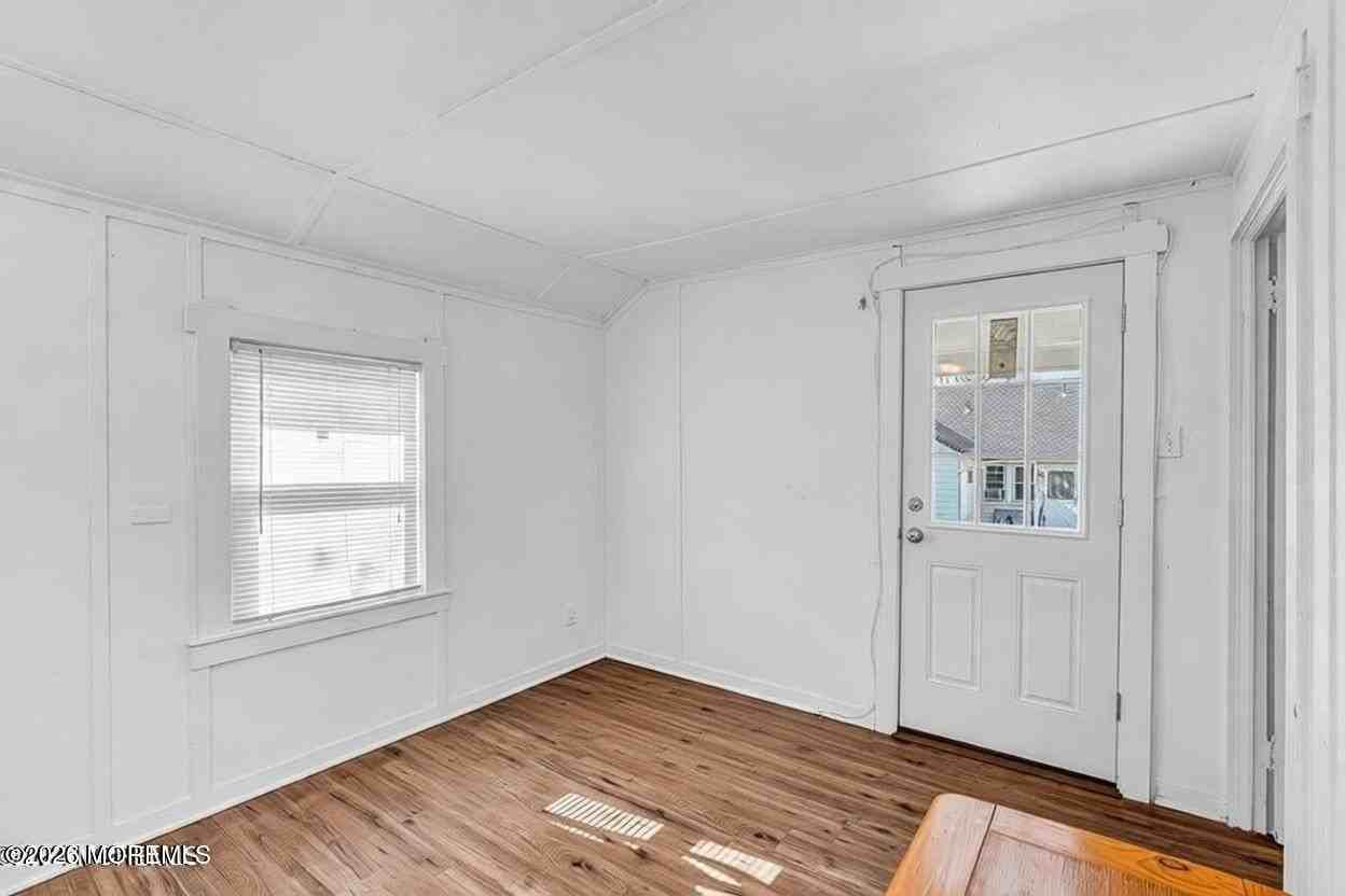 504 8th Ave Unit 3 #3 - Photo 6 of 19