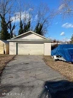 211 Clay St Unit 211 - Photo 2 of 9