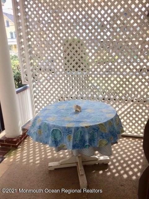 11 Bath Ave - Photo 5 of 17