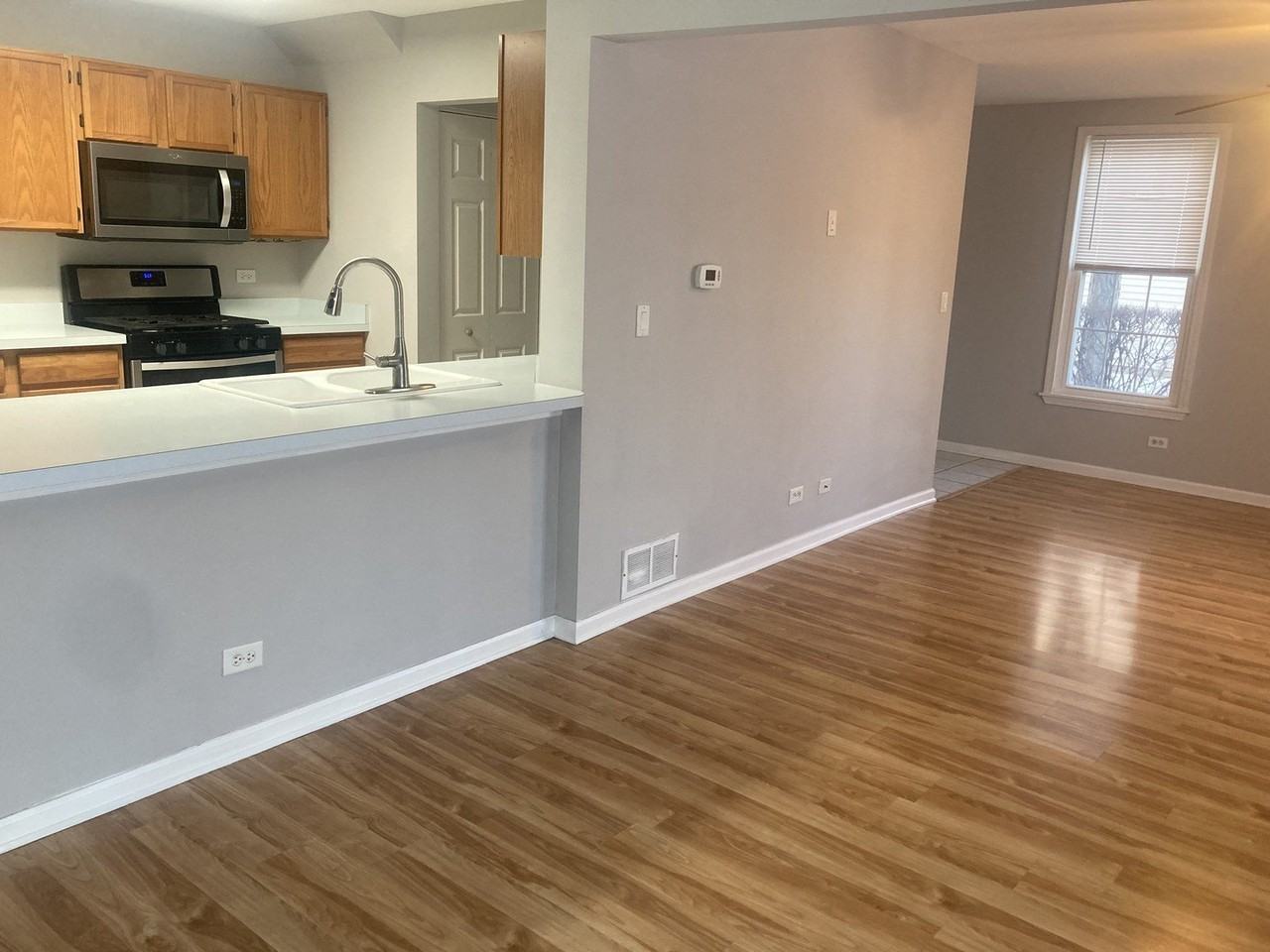 1093 Symphony Dr Unit 1093 #1093 - Photo 2 of 12