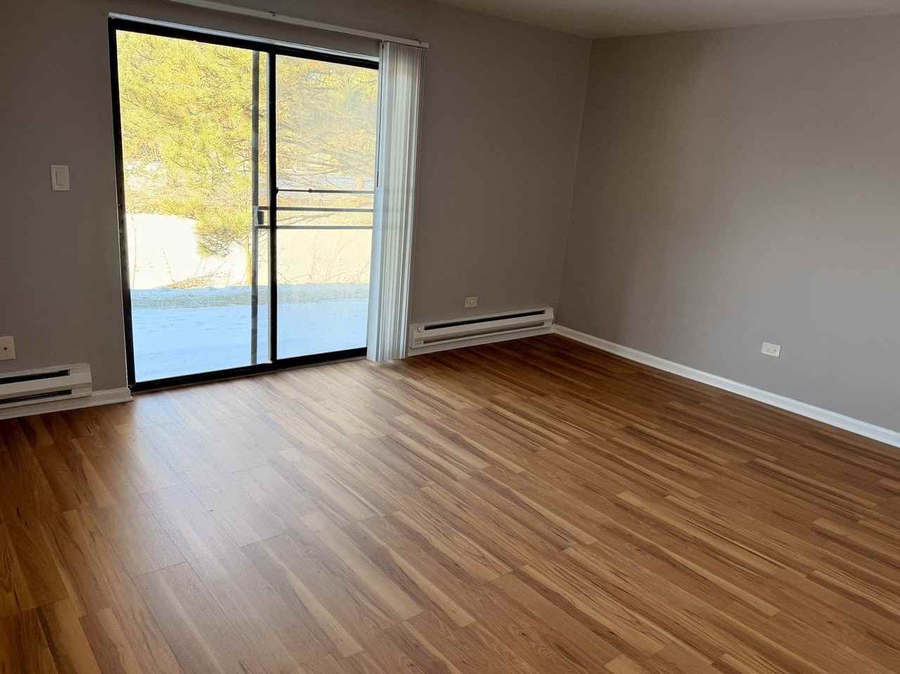 1538 Crimson Ln Apt 1a #1A - Photo 3 of 13