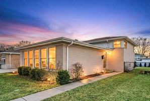 featured image of 9314 Menard Ave