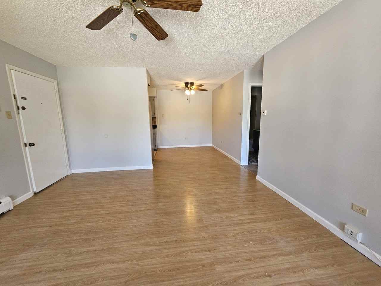 9870 Cordoba Ct Apt 2b #2B - Photo 7 of 11