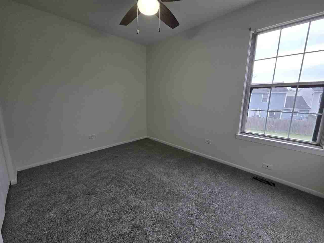 3316 Huntington Ln - Photo 7 of 13