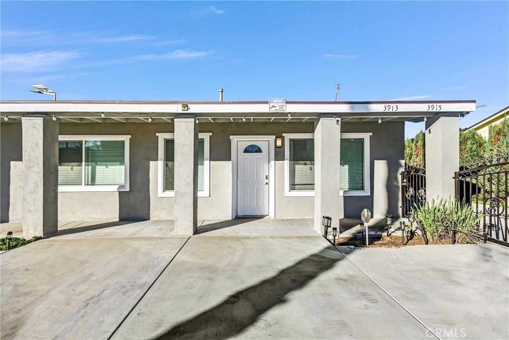 3913 Walnut St - Photo 4 of 25