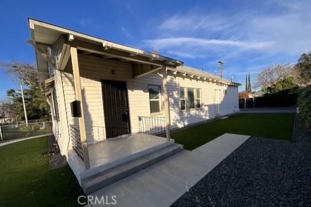 405 Ramona Ave - Photo 2 of 23