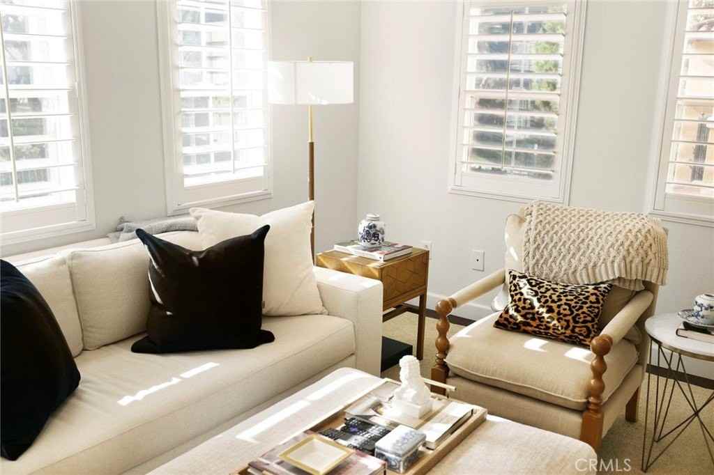 4 Firenze Ct - Photo 6 of 40